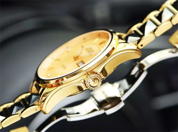 劳力士手表表壳有划痕是啥原因（图）