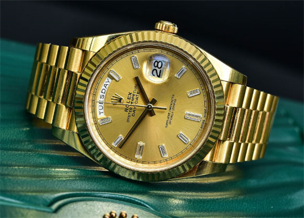 旧的劳力士不歨字能买多少钱（图）