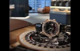 表蒙划痕、裂痕、碎裂？劳力士维修全攻略来了